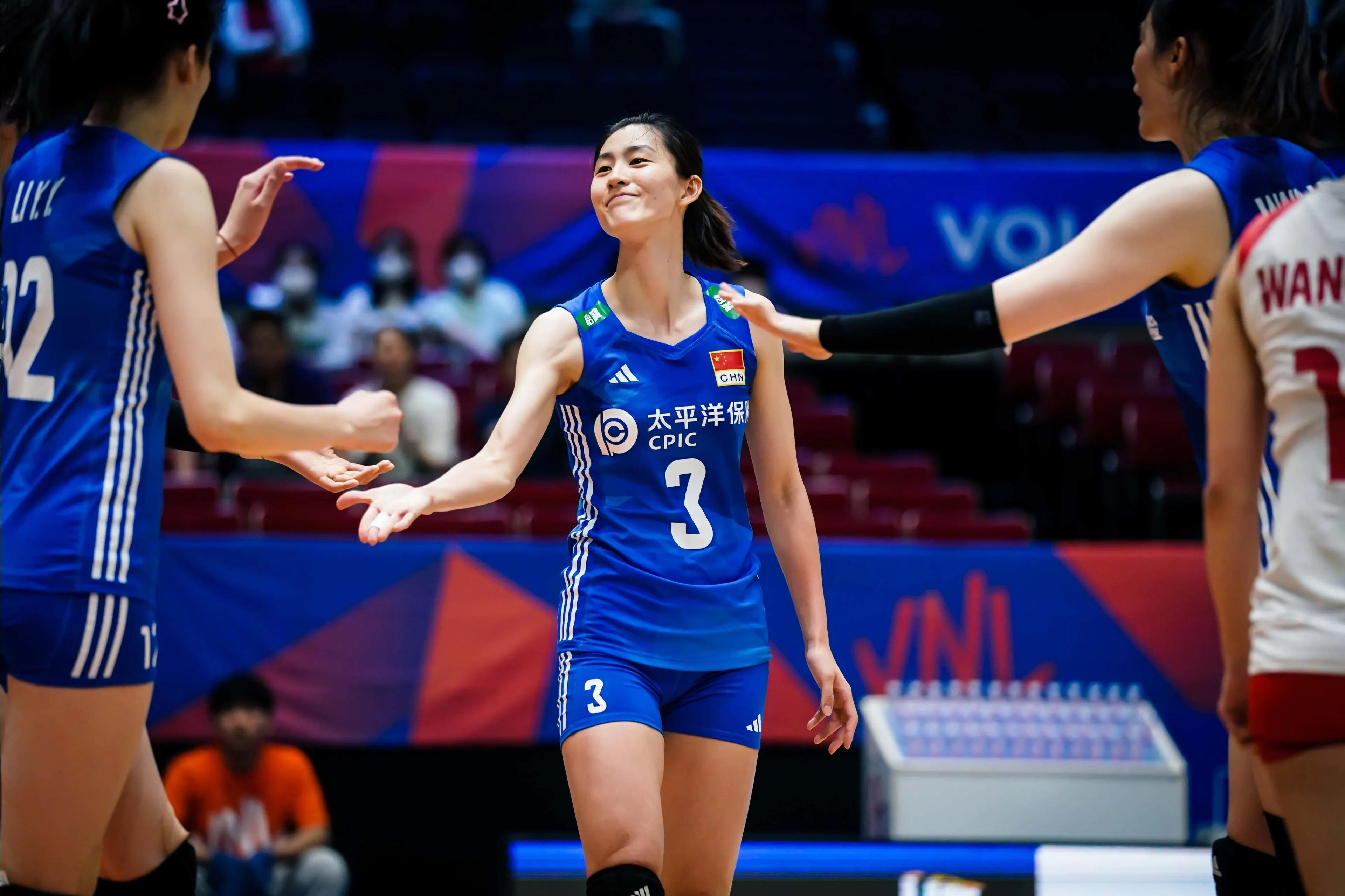 乐鱼体育下载入口-日本女排大胜美国队，掀起一波高潮